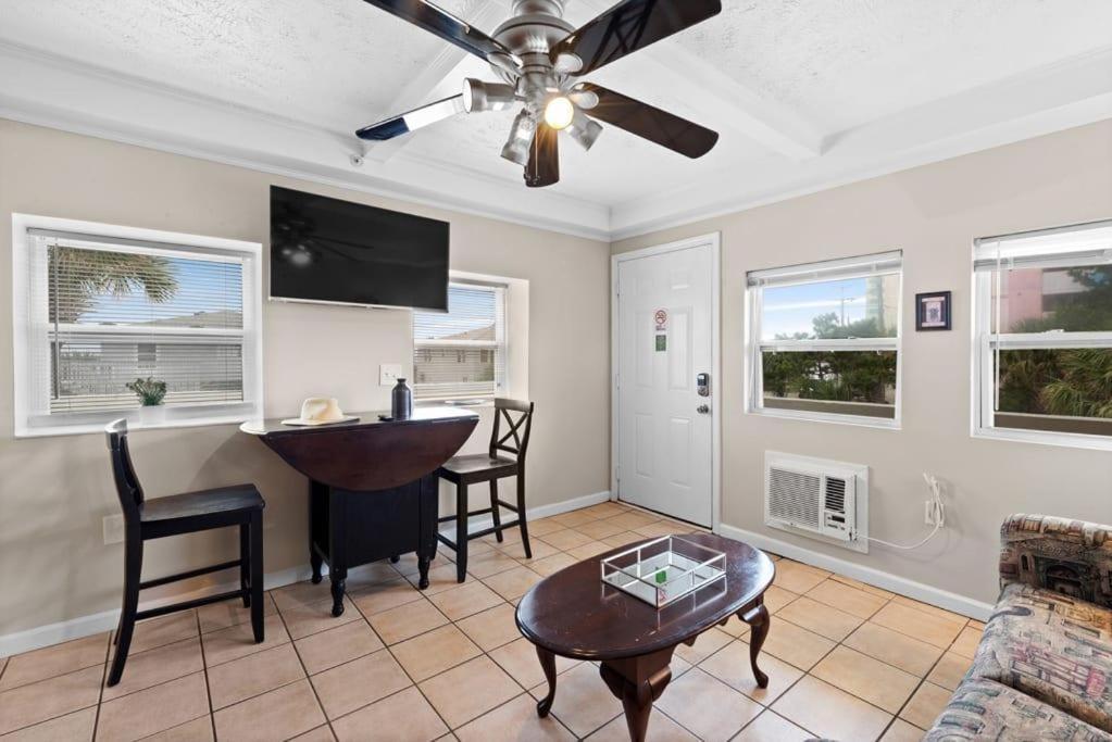 דירות מירטל ביץ' Perfect Location 1Br Pool Parking Outside Area 8 מראה חיצוני תמונה