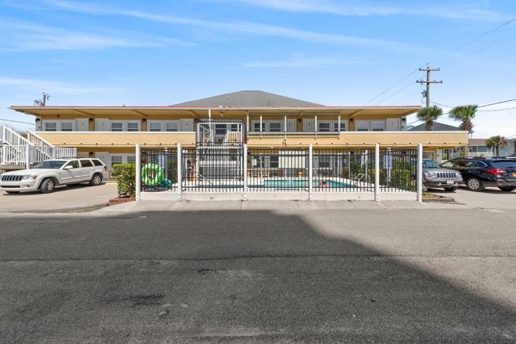דירות מירטל ביץ' Perfect Location 1Br Pool Parking Outside Area 8 מראה חיצוני תמונה